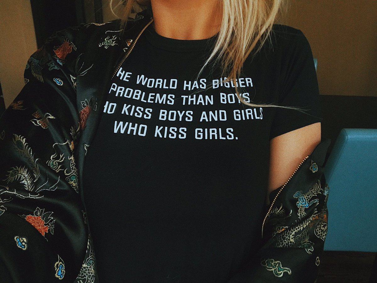 The world has bigger problems than boys who kiss boys and girls who kiss girls T-shirt - Urbantshirts.co.uk