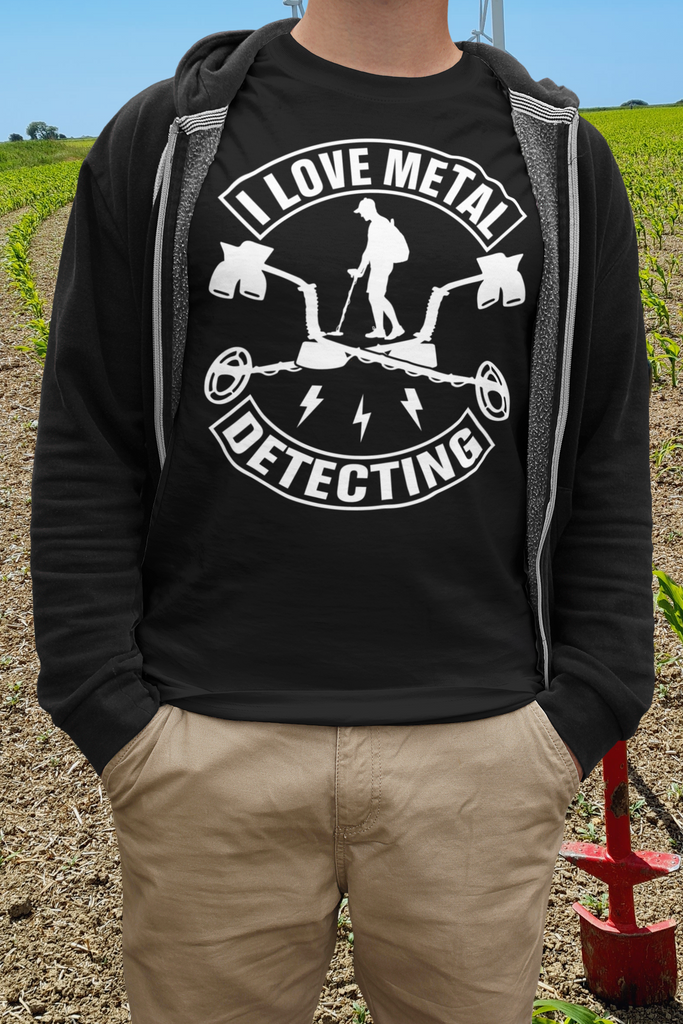 I love metal detecting T-shirt