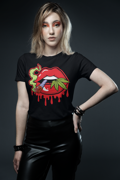 Lips Sexy Smoker Blunt Weed -T-shirt