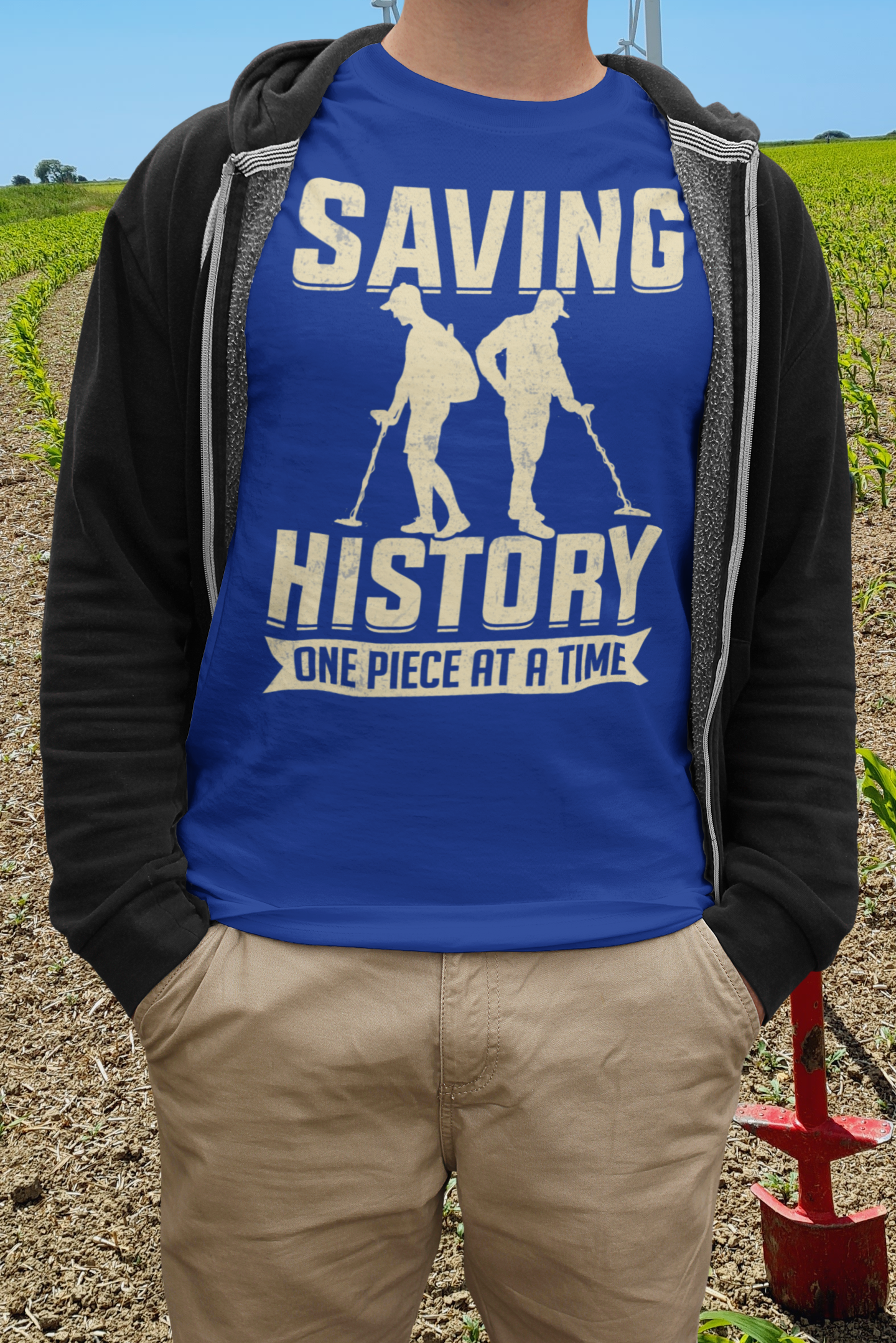 CUSTOM T-SHIRT - Saving history one piece at a T-shirt