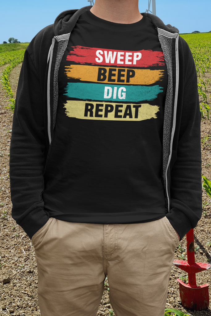 Sweep, beep, dig, repeat, metal detecting T-shirt