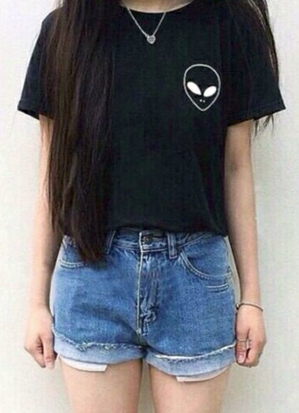 Alien pocket T-shirt - Urbantshirts.co.uk