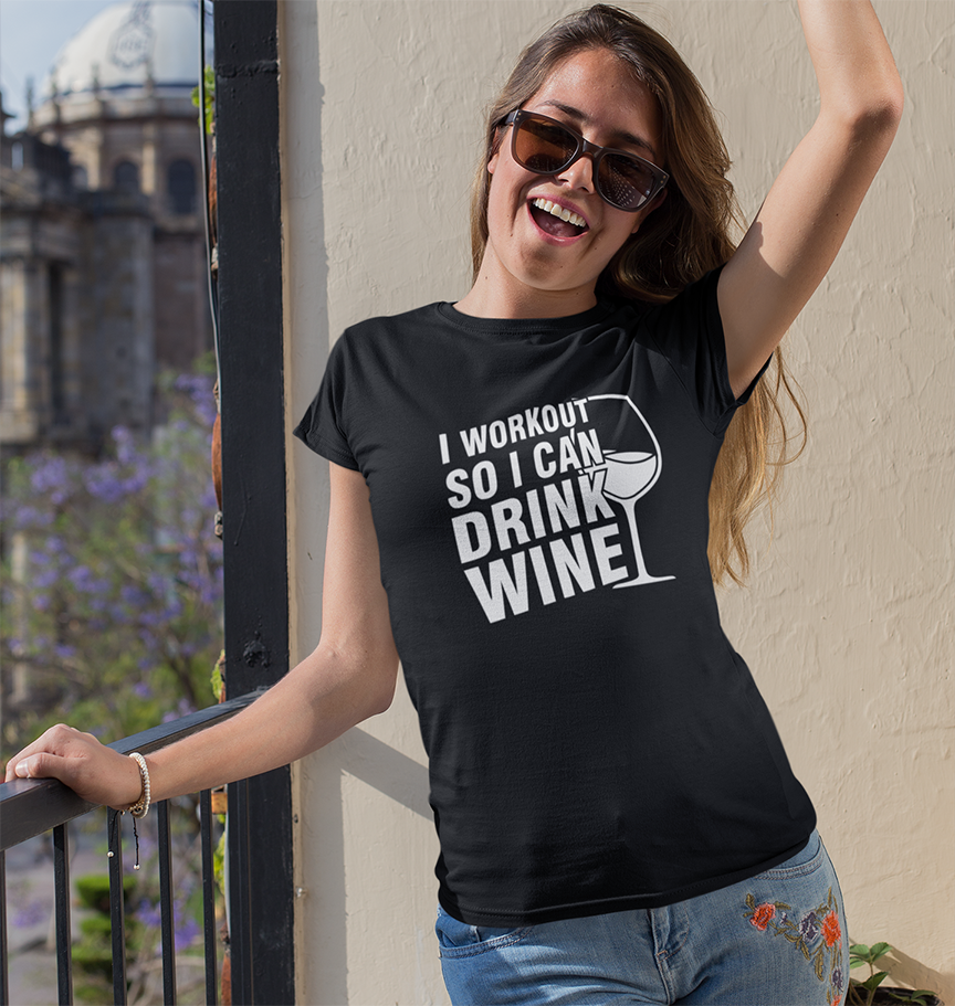 I workout so I can drink wine T-shirt - Urbantshirts.co.uk