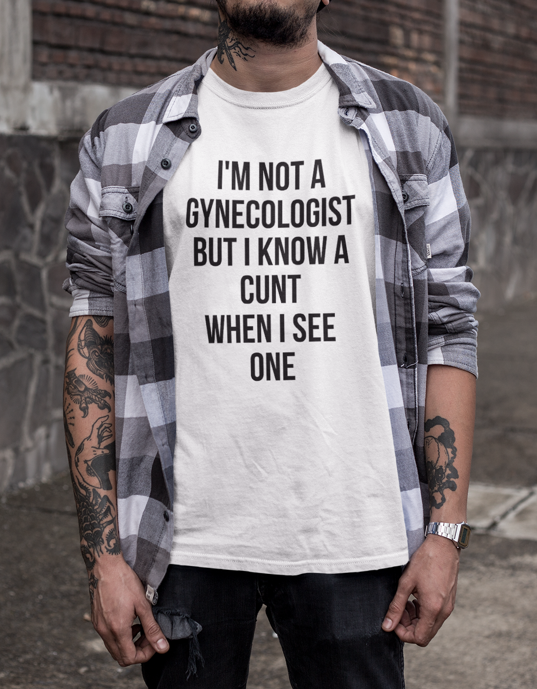 I'm not a gynecologist but I know a cunt when I see one T-shirt - Urbantshirts.co.uk