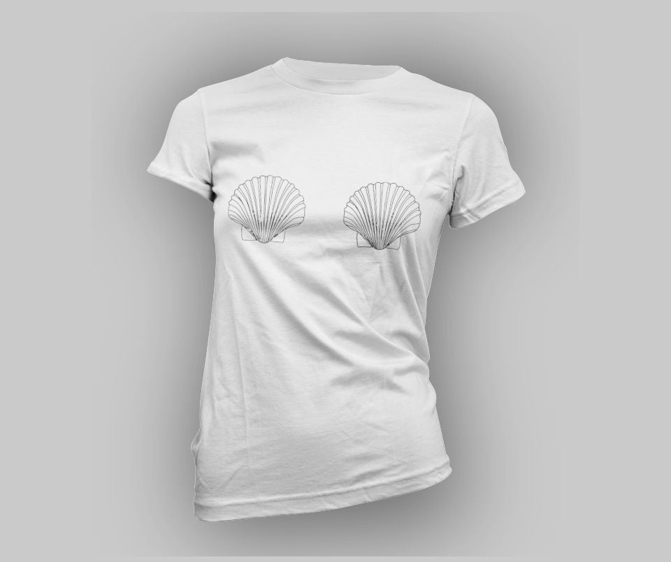 Mermaid Shell Boobs T-shirt - Urbantshirts.co.uk