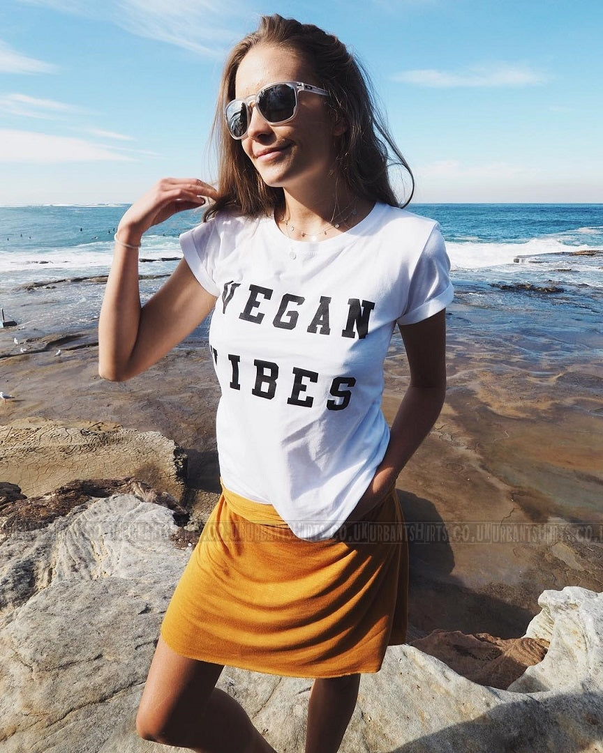 Vegan Vibes T-shirt - Urbantshirts.co.uk